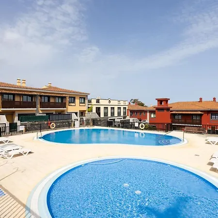 Amplia Casa Familiar Con Piscina Prázdninový dům *